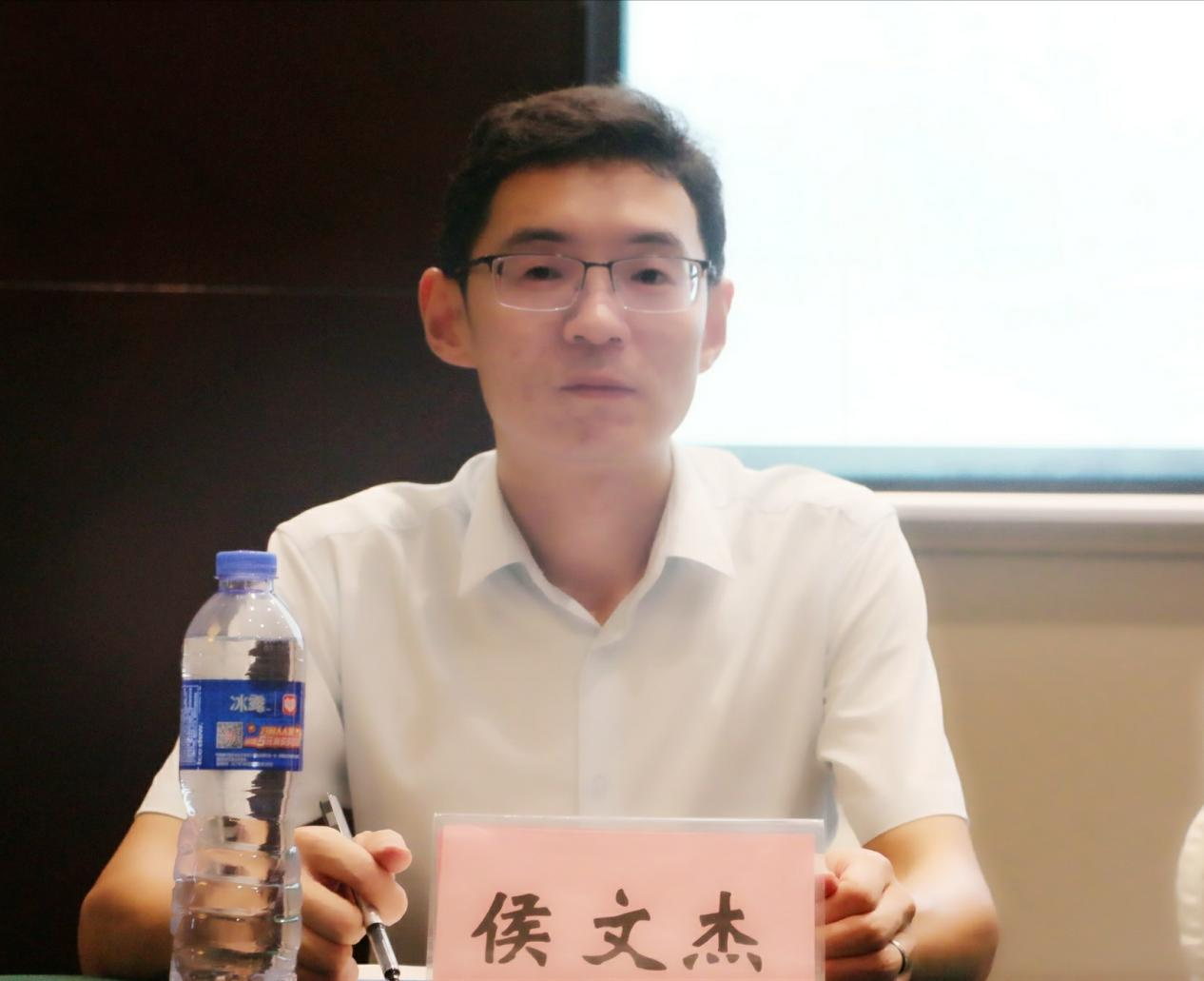 我院青年教师应邀参加"新发展格局的法治保障"高端论坛-河南工业大学